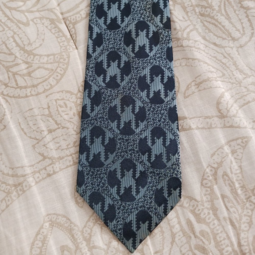Vintage tie